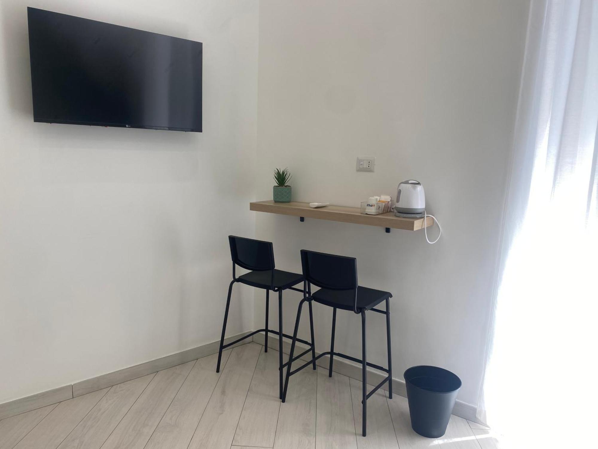 Ludben Dante Hotel Наполи Екстериор снимка