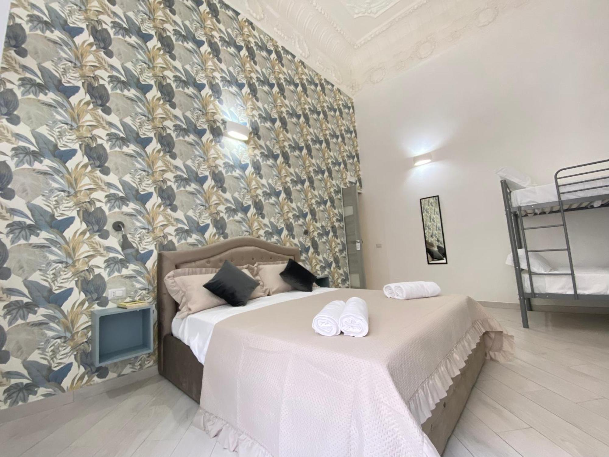 Ludben Dante Hotel Наполи Екстериор снимка